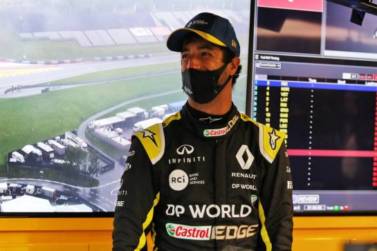 Daniel Ricciardo (AUS) Renault F1 Team.
11.07.2020. Formula 1 World Championship, Rd 2, Steiermark Grand Prix, Spielberg, Austria, Qualifying Day.
- www.xpbimages.com, EMail: requests@xpbimages.com © Copyright: Moy / XPB Images