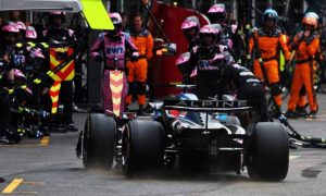 Baku stewards summon FIA personnel for pit-lane near miss with Ocon