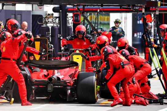 Charles Leclerc (MON) Ferrari SF-23 makes a pit stop.
18.06.2023. Formula 1 World Championship, Rd 9, Canadian Grand Prix, Montreal, Canada, Race Day.
- www.xpbimages.com, EMail: requests@xpbimages.com © Copyright: Batchelor / XPB Images
